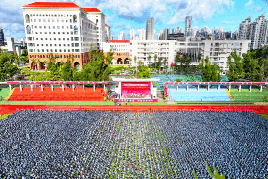 海南大学召开2025级本科生军训动员大会——弘扬抗战精神，共筑国防长城